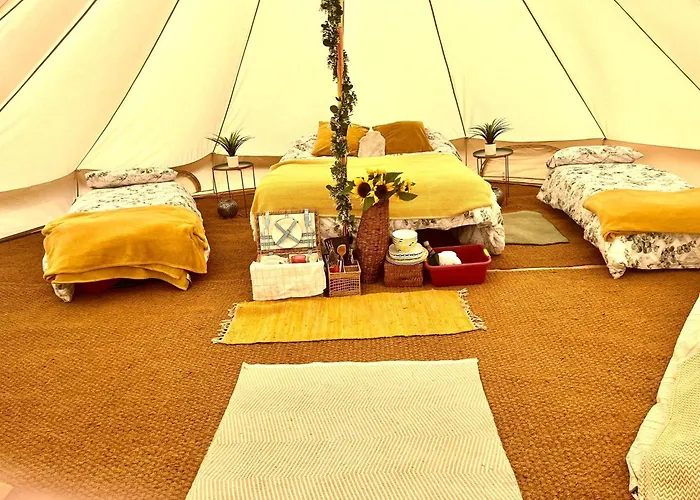 Wildside Camping & Glamping